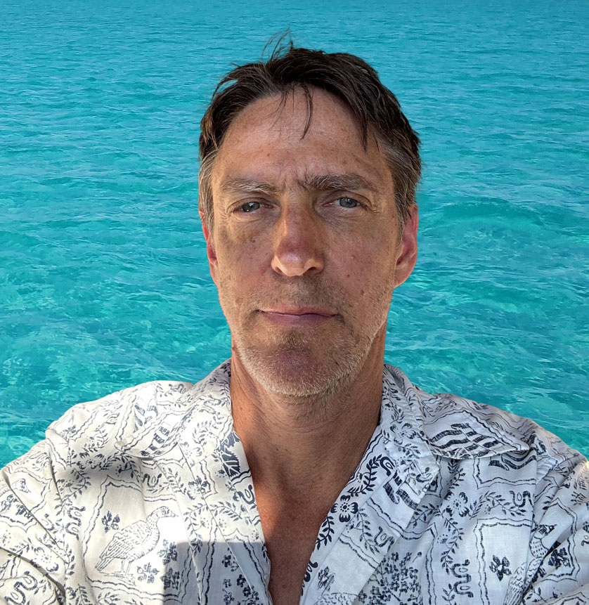 vapordave-selfie-ocean-background